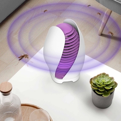 تصميم OEM / ODM مصباح قاتل البعوض المحمول في الداخل LED USB الكهربائي قاتل الحشرات الطائرة المزود